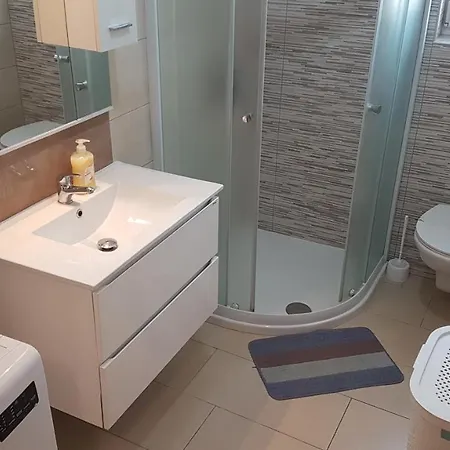 Brist Hills Апартаменты Пула