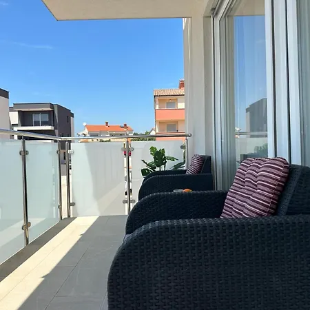 Brist Hills Apartament *