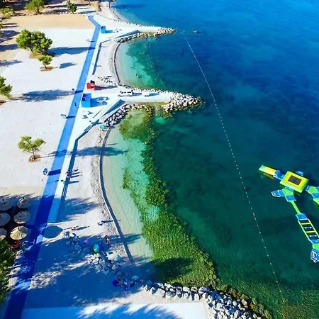 Brist Hills Апартаменты Пула