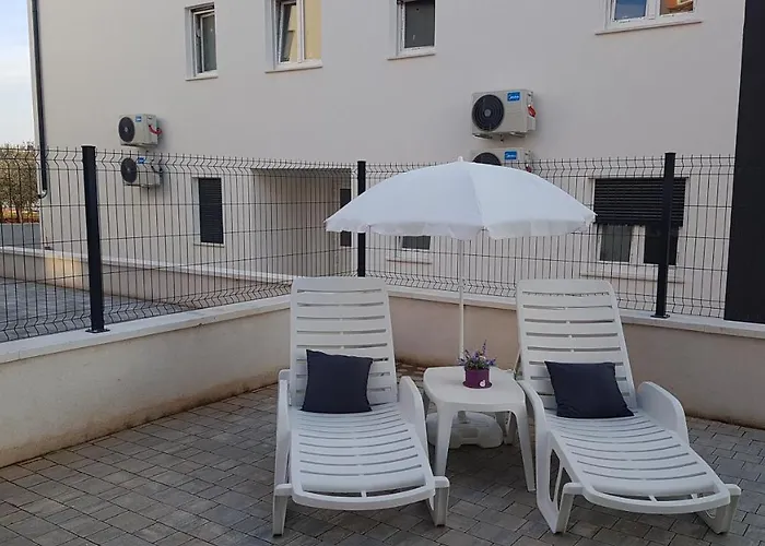 Brist Hills Apartman