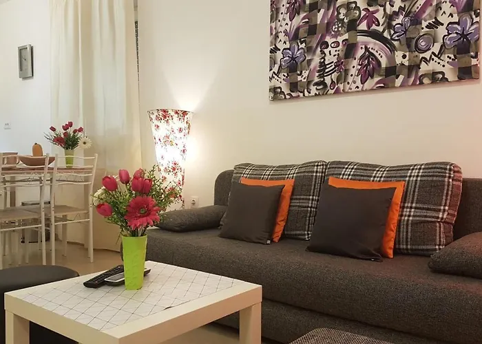 Apartment Brist Hills Pula