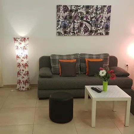 Apartamento Brist Hills