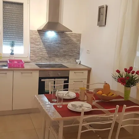 Apartamento Brist Hills *