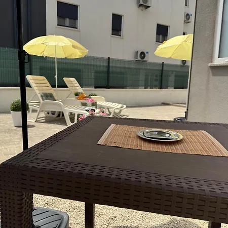Apartamento Brist Hills *